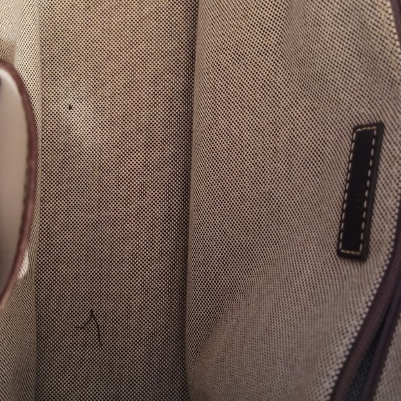 2 Dooney&Bourke Double Pocket Totes - Picture 2 of 8